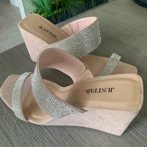 Nude JustFab Wedges